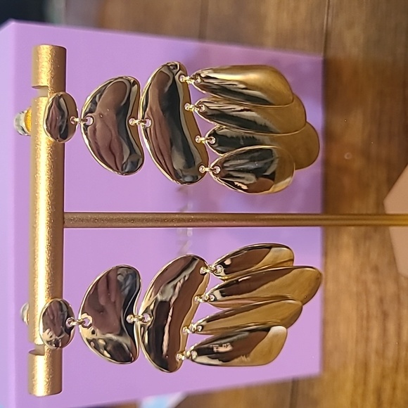 Melinda Maria Jewelry - NEW "She's A Natural" Chandelier Earrings - GOLD